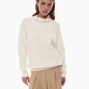 Aritzia Montpellier Sweater size M